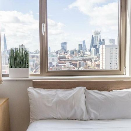 Modern 1 Bedroom Apartment In E1 With Great Views London Kültér fotó