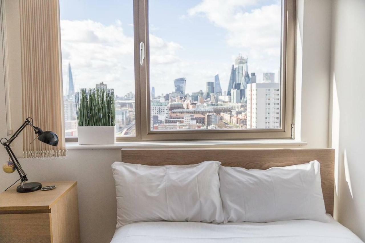Modern 1 Bedroom Apartment In E1 With Great Views London Kültér fotó